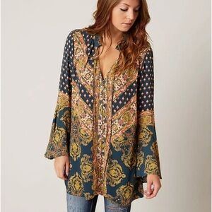 Free People Magic Mystery Tunic XS Boho Printed Bell Sleeve Cottagecore Top